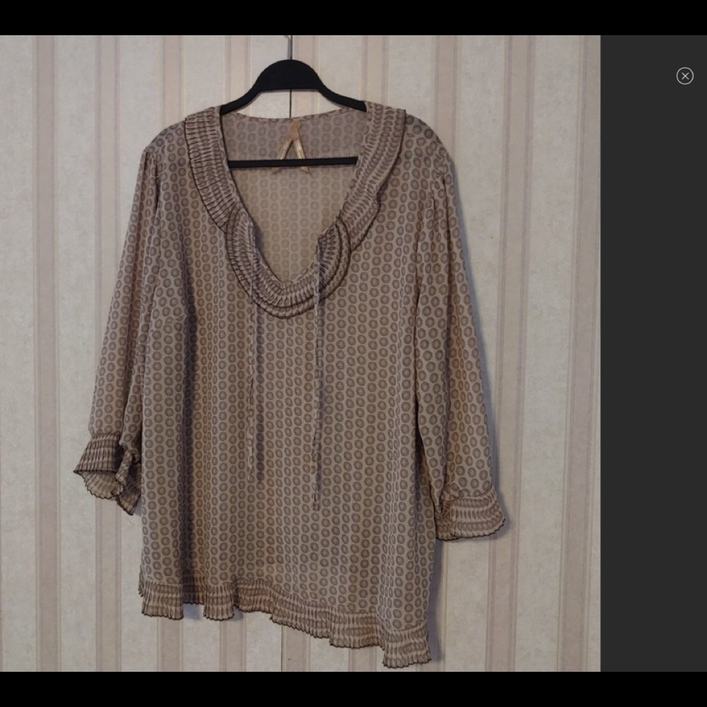Avenue Premier Collection Sheer Layering Top